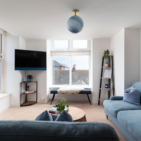 Apres Beach Apartment Sleeps 4 Penzance Zewnętrze zdjęcie