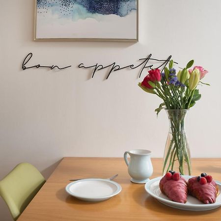 Apres Beach Apartment Sleeps 4 Penzance Zewnętrze zdjęcie