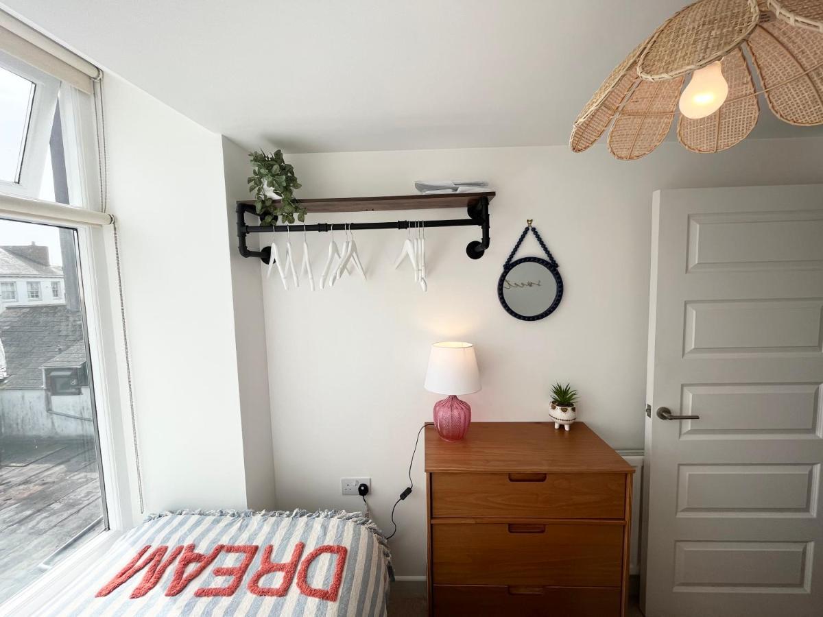 Apres Beach Apartment Sleeps 4 Penzance Zewnętrze zdjęcie