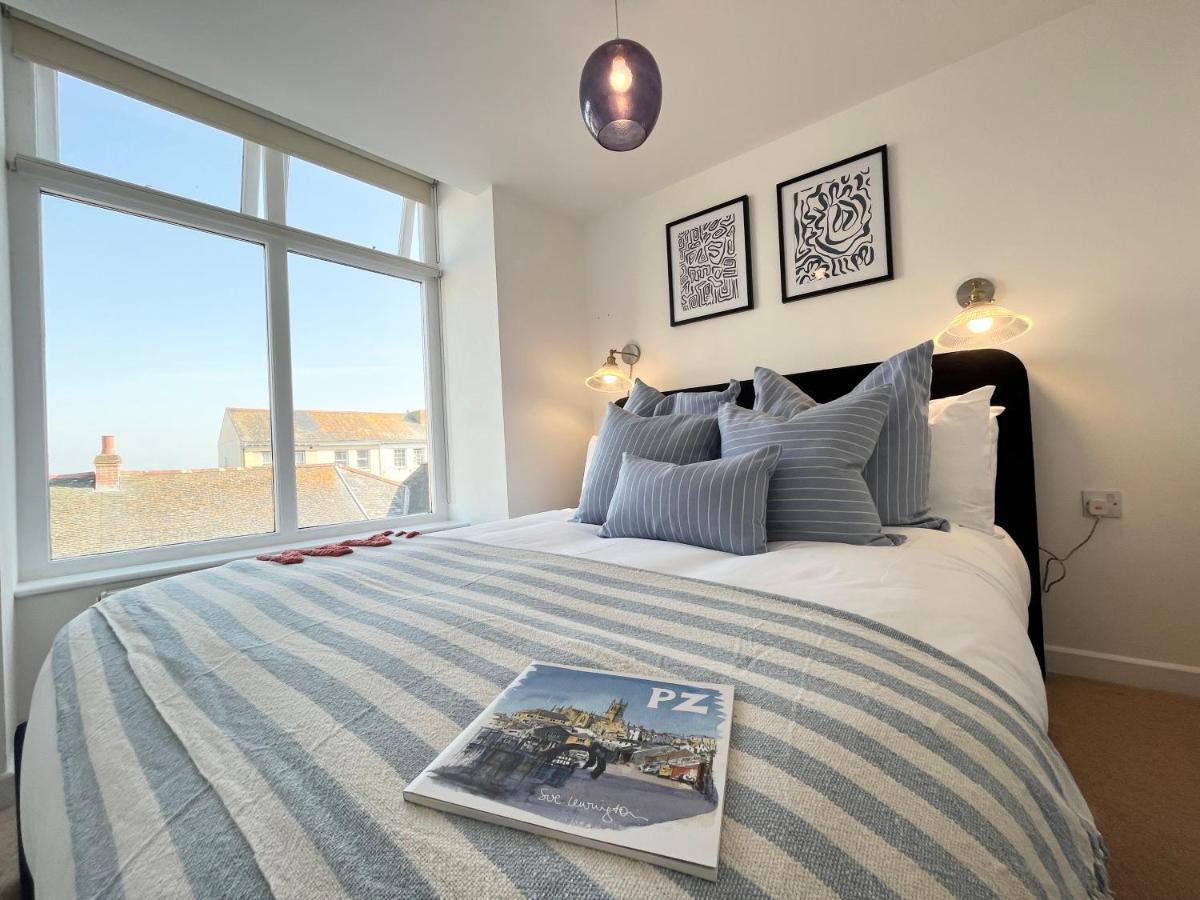 Apres Beach Apartment Sleeps 4 Penzance Zewnętrze zdjęcie