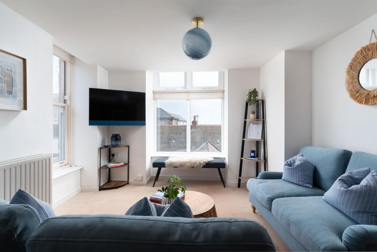 Apres Beach Apartment Sleeps 4 Penzance Zewnętrze zdjęcie