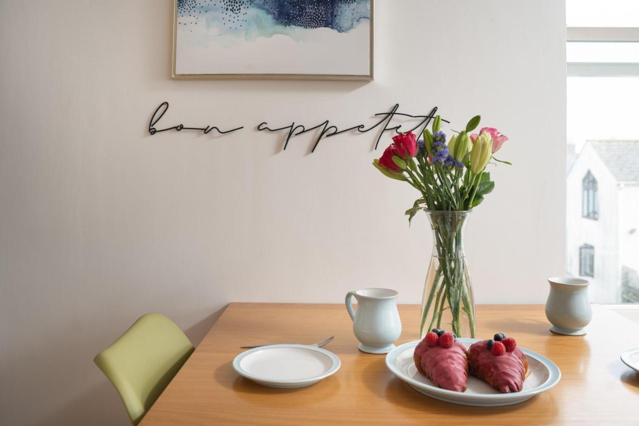 Apres Beach Apartment Sleeps 4 Penzance Zewnętrze zdjęcie
